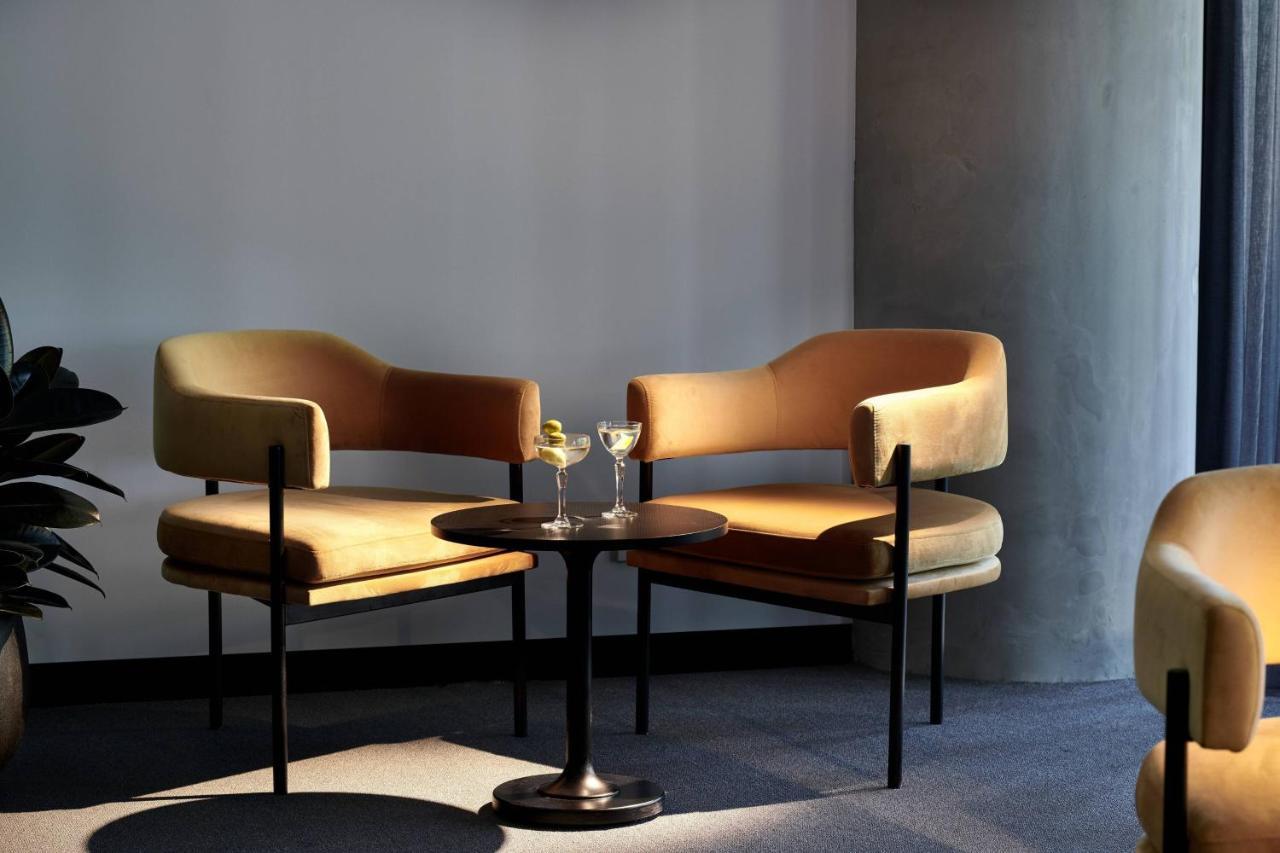 ミッドナイト ホテル オートグラフ コレクション キャンベラ エクステリア 写真 The interior of the hotel