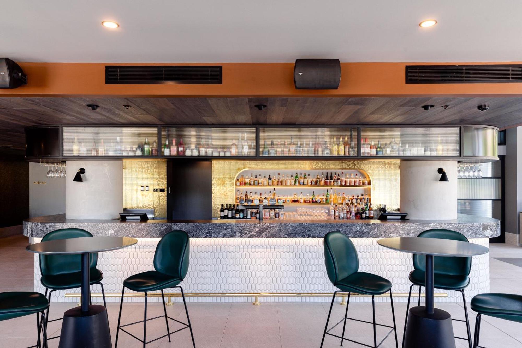 ミッドナイト ホテル オートグラフ コレクション キャンベラ エクステリア 写真 The bar at the 1909